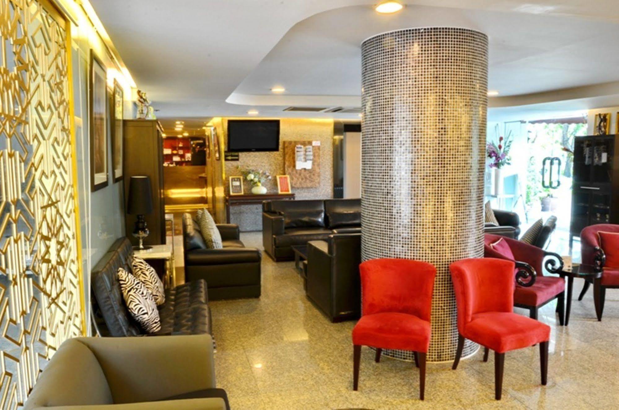 Ziniza The Boutique Service Hotel Bangkok